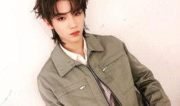 黄明昊吃瓜爆料视频大全,娱乐圈幕后真相大揭秘